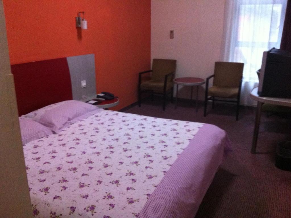 Motel168 Cishan Street Shanghai Room photo